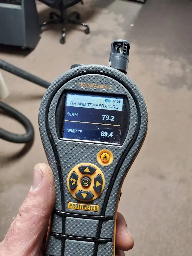 Moisture meter humidity assessment for Mold Remediation & Removal in Waimalu